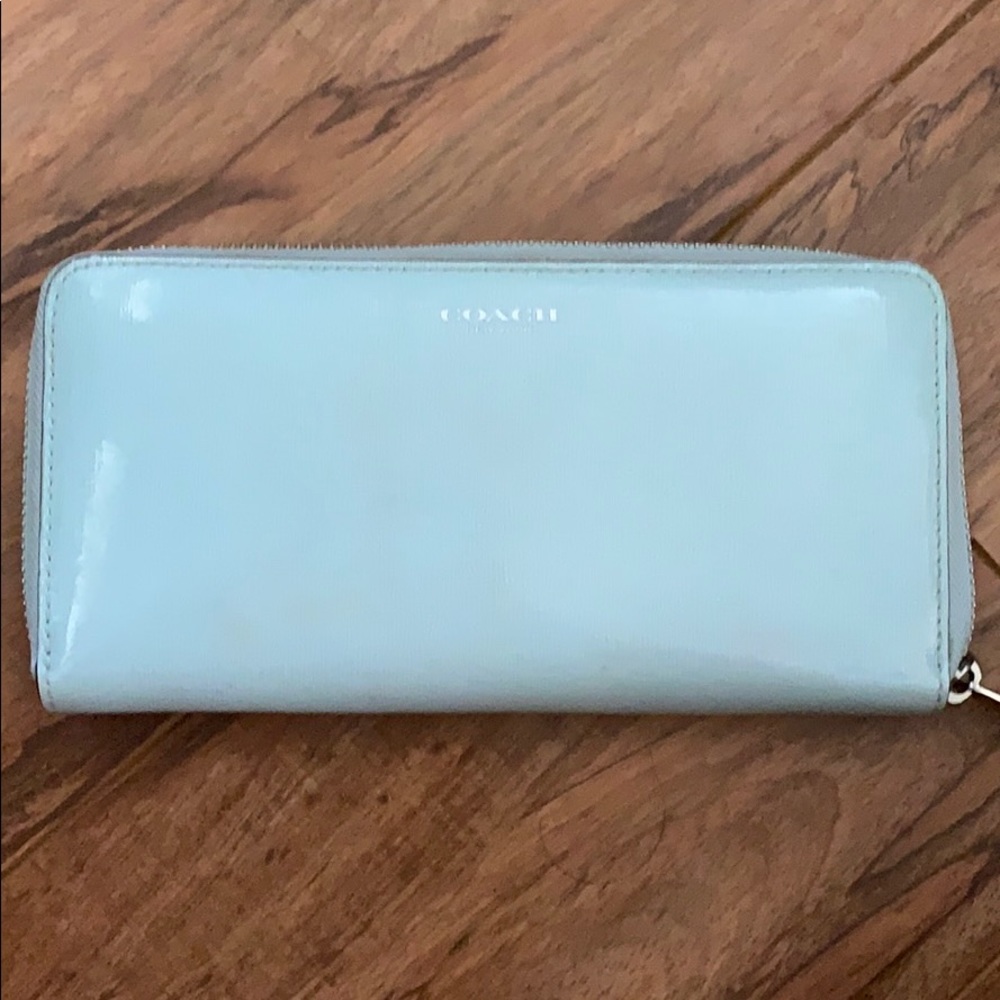 Baby blue zip wallet